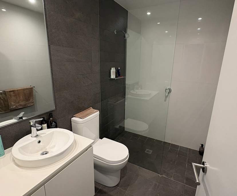 $500, Flatshare, 2 bathrooms, Forest Lodge NSW 2037