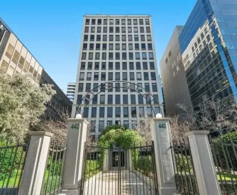 Whole property with 2 rooms for rent