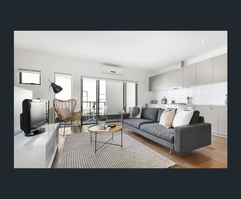 Room for Rent in Essendon, Melbourne 1,250, Unfur...