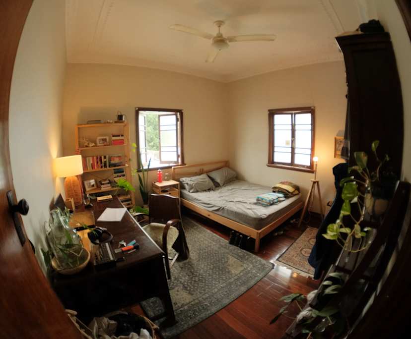 Unfurnished room in a share house