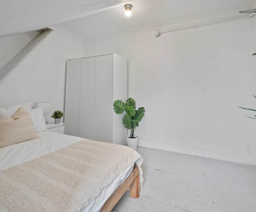 $330, Flatshare, 6 bathrooms, Darlinghurst NSW 2010