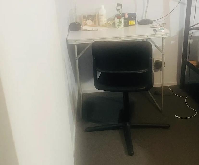 $300, Homestay, 3 bathrooms, Wooloowin QLD 4030