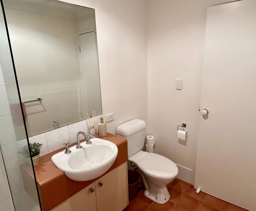 $335, Flatshare, 3 bathrooms, Wynnum West QLD 4178