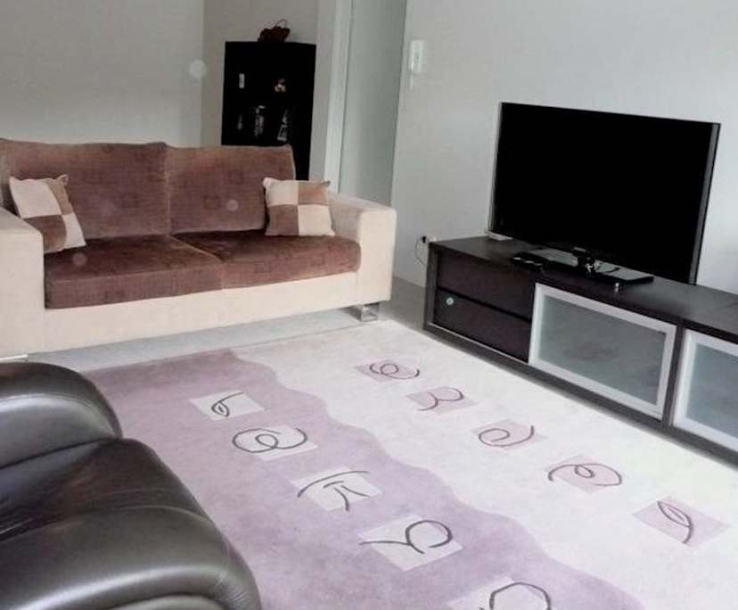 $360, Flatshare, 2 bathrooms, Baulkham Hills NSW 2153