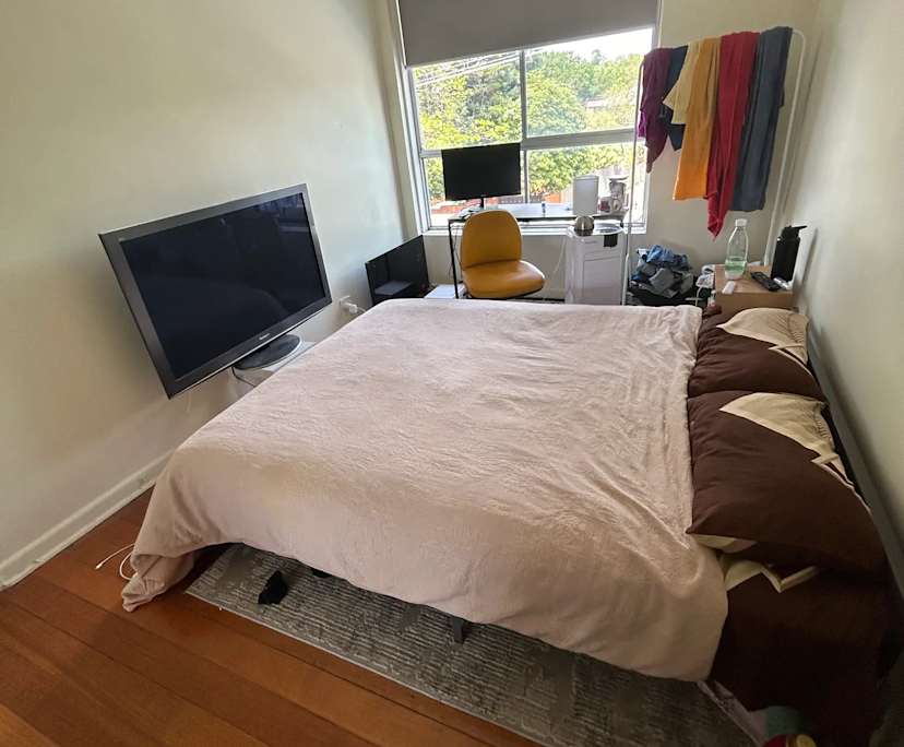 Unfurnished room in a share house