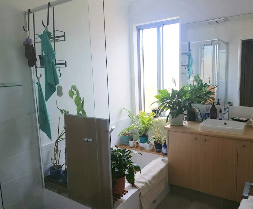 $260, Share-house, 3 bathrooms, Spearwood WA 6163