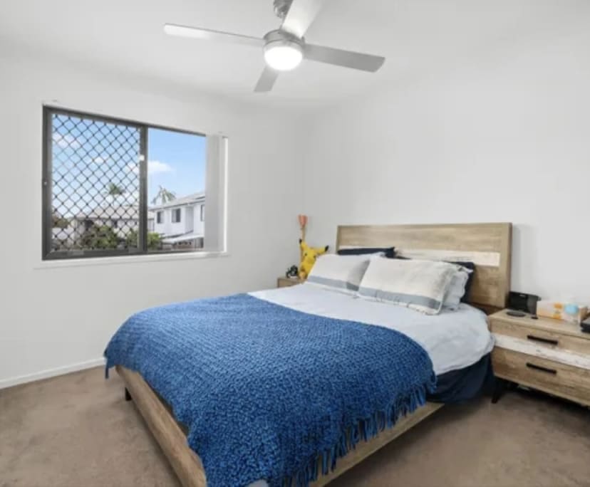 Unfurnished room in a share house