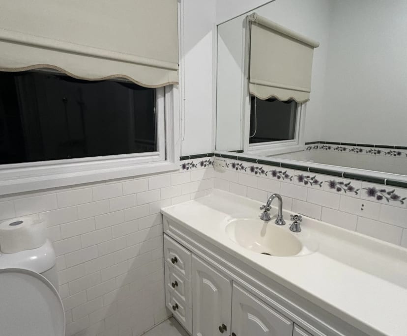 $290, Share-house, 4 bathrooms, Oakleigh VIC 3166