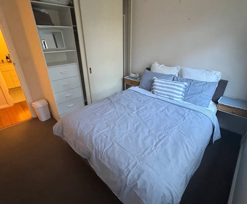 Furnished room in a share house