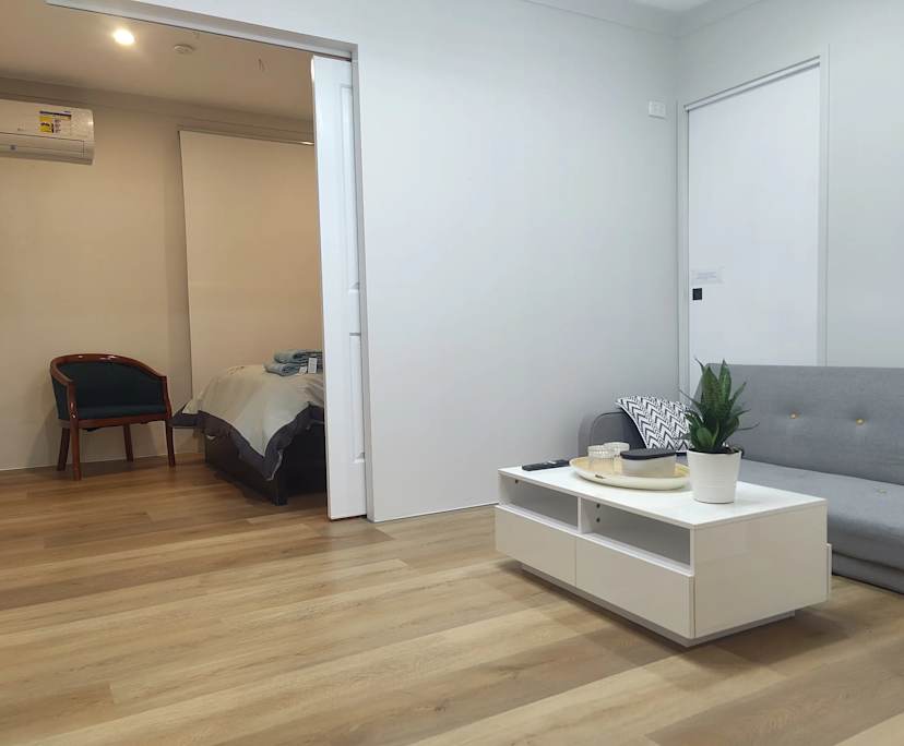 Furnished room with own bathroom