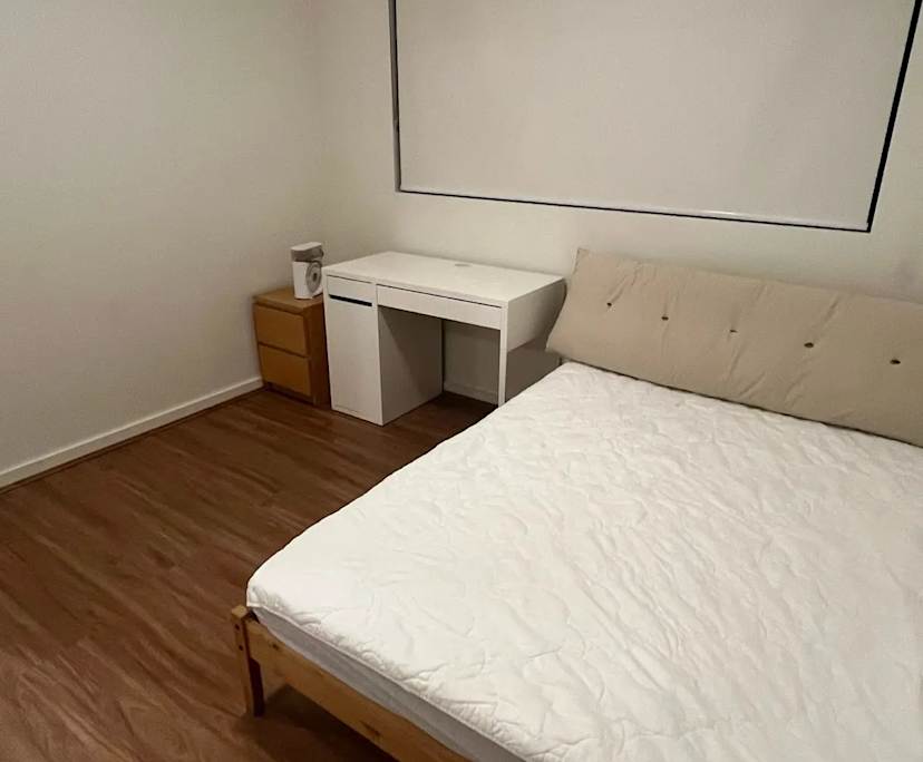 Furnished room with own bathroom