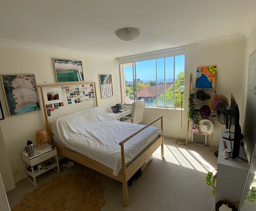 Furnished room with own bathroom