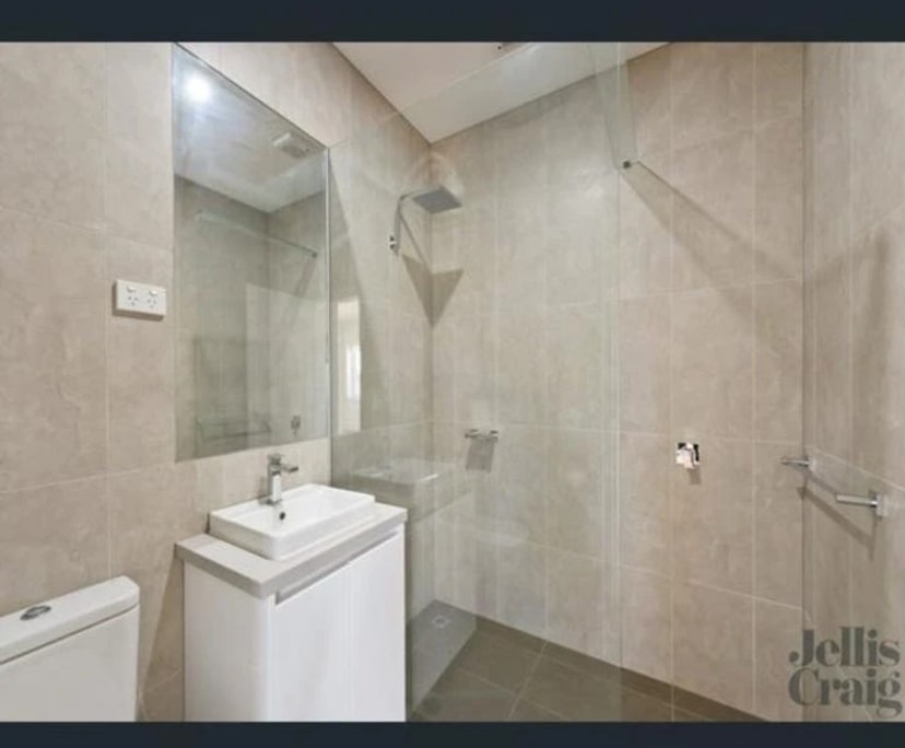 $268, Flatshare, 3 bathrooms, Glen Iris VIC 3146