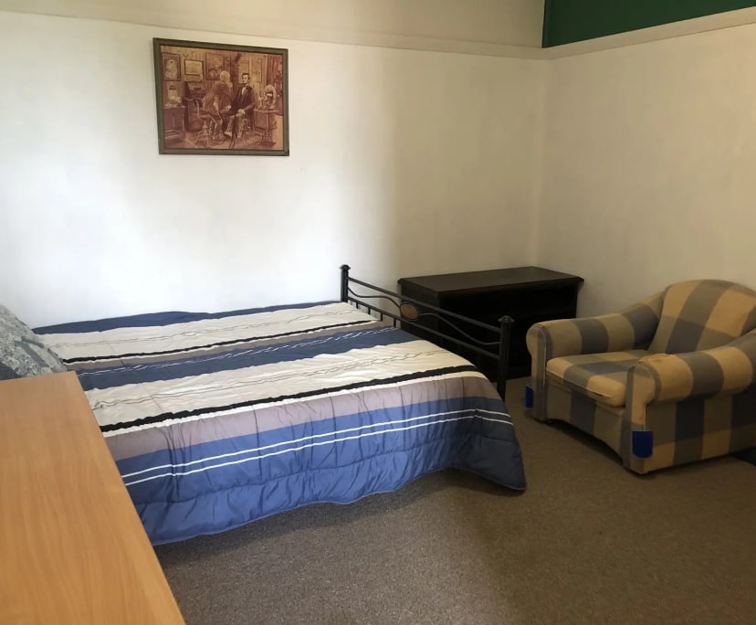 Room for Rent in Lane Cove, Sydney 275, Furnished...