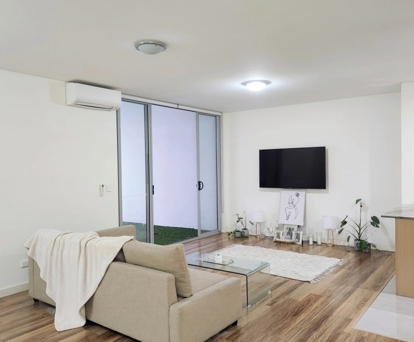 Furnished room with own bathroom