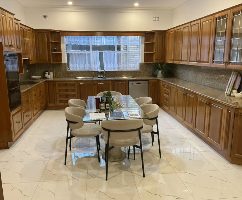 $380, Share-house, 5 bathrooms, Earlwood NSW 2206