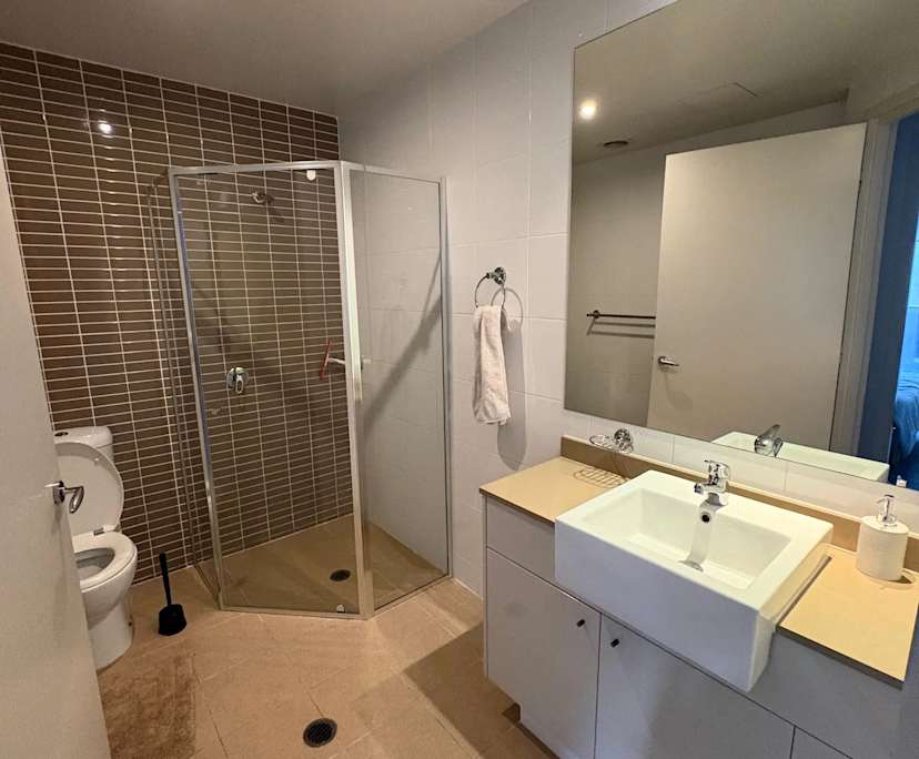 Furnished room with own bathroom