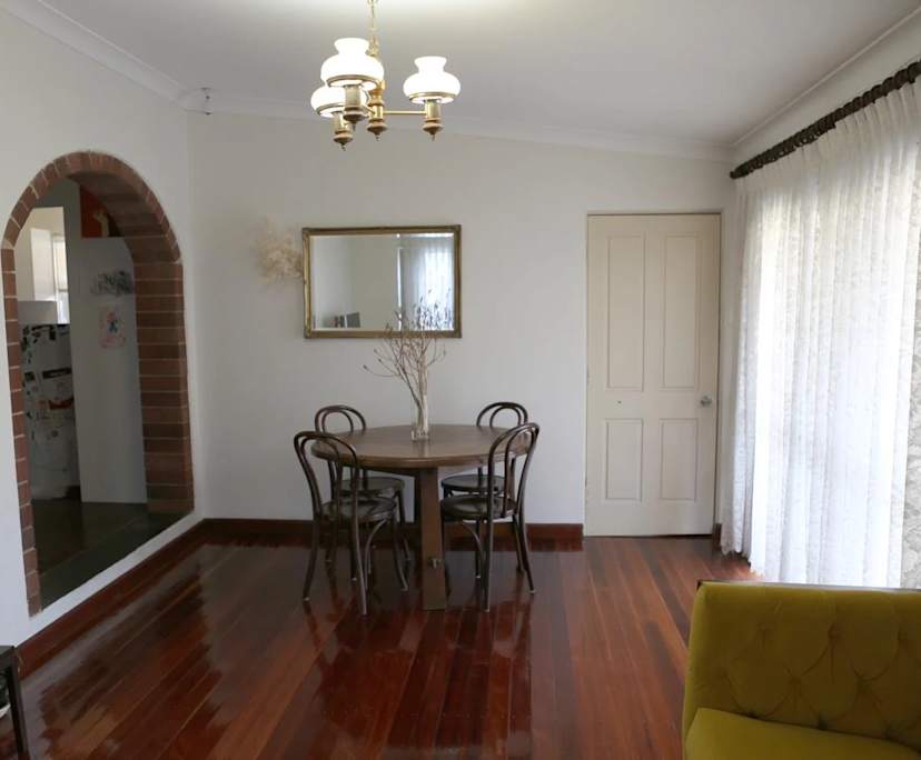 Whole property with 2 rooms for rent