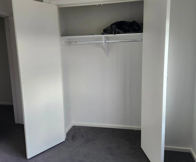 $220, Share-house, 5 bathrooms, Clyde North VIC 3978