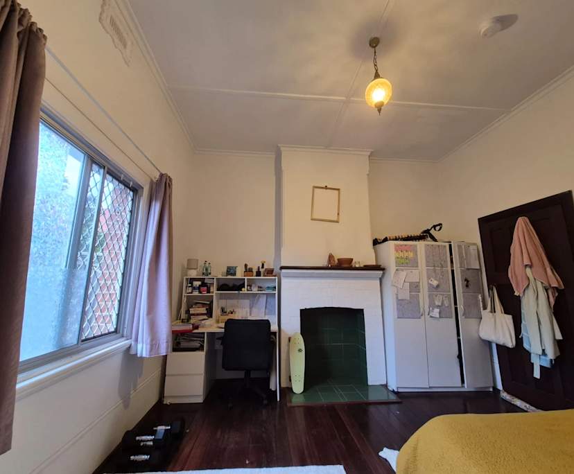 Unfurnished room in a share house
