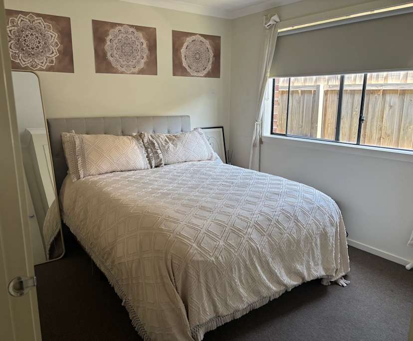 Whole property with 3 rooms for rent