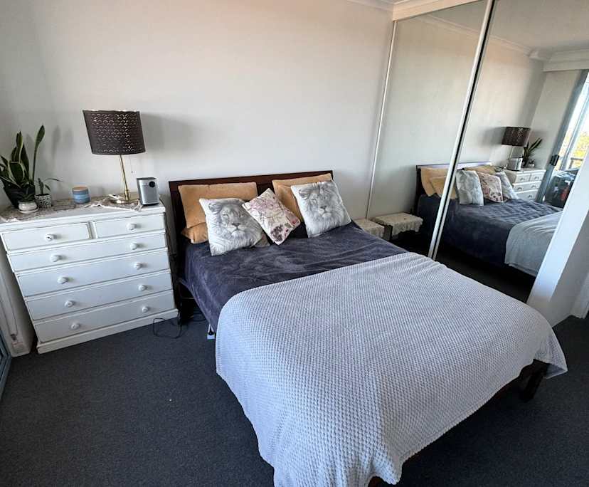 Whole property with 2 rooms for rent