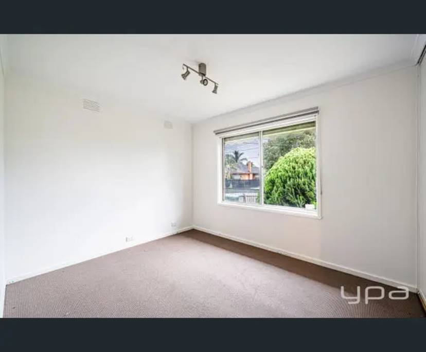Unfurnished room in a share house