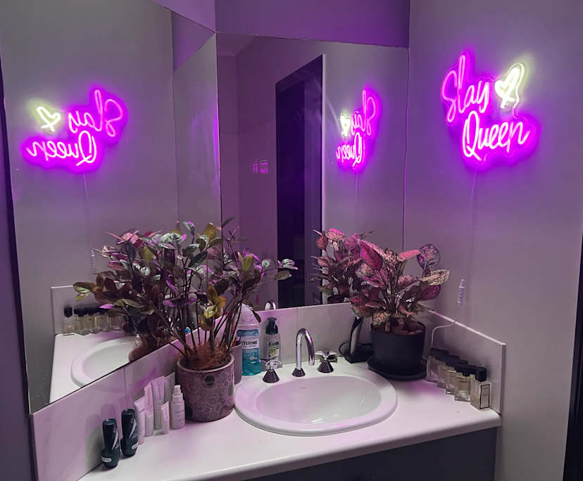 $250, Flatshare, 2 bathrooms, Manunda QLD 4870