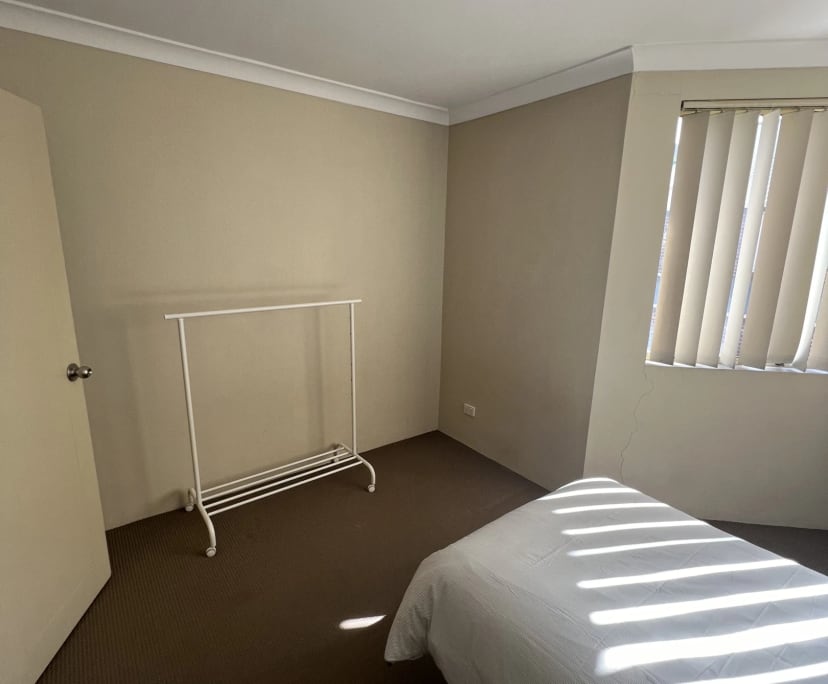 Room for Rent in Hurstville, Sydney 350, Flexible...