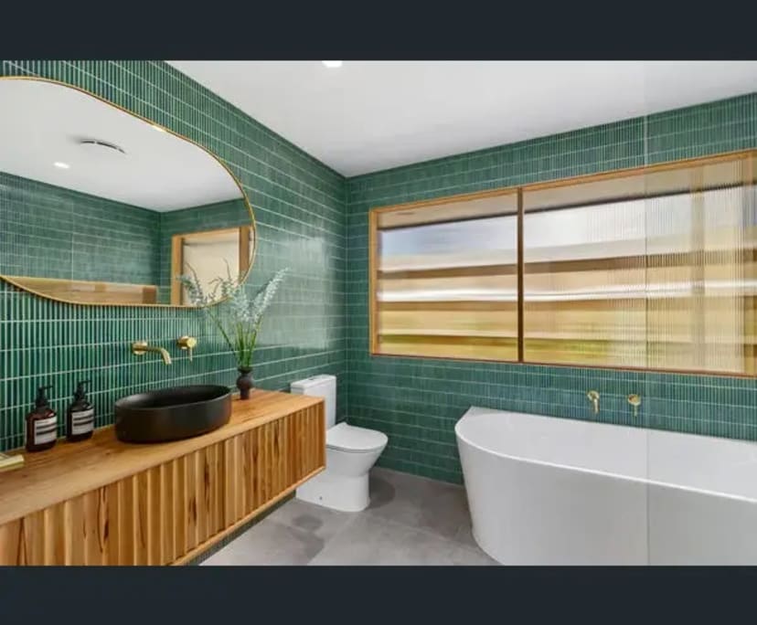 Unfurnished room in a share house