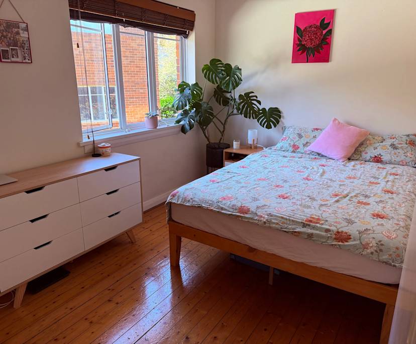 Furnished room in a share house