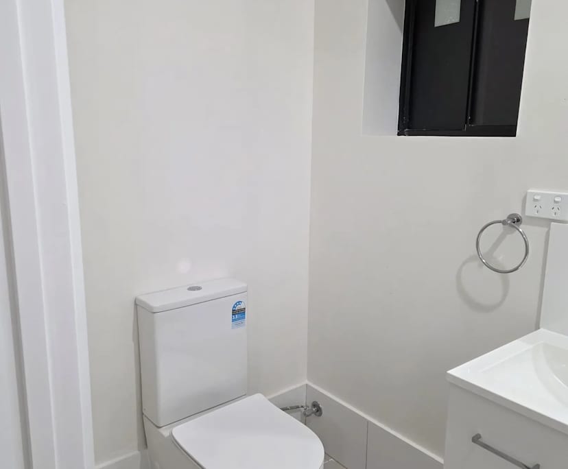 Furnished room granny flat for rent