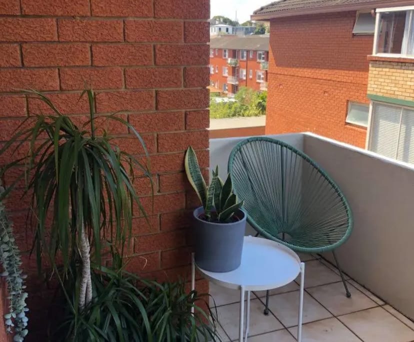 Furnished room in a flatshare