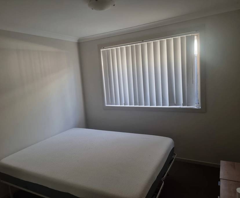 Unfurnished room in a share house