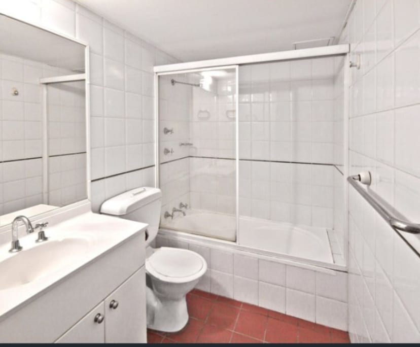 $330, Flatshare, 2 bathrooms, Pyrmont NSW 2009