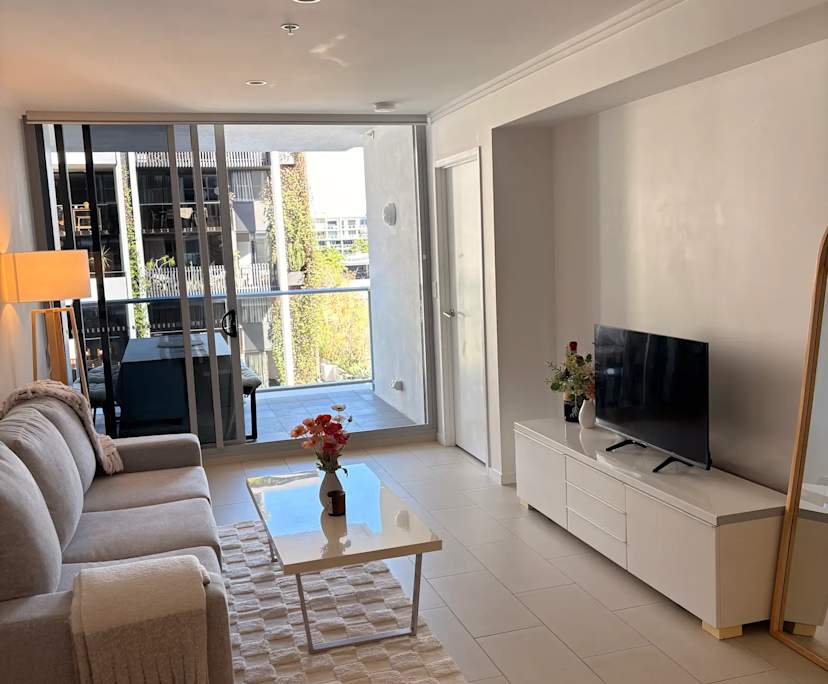 Furnished room with own bathroom