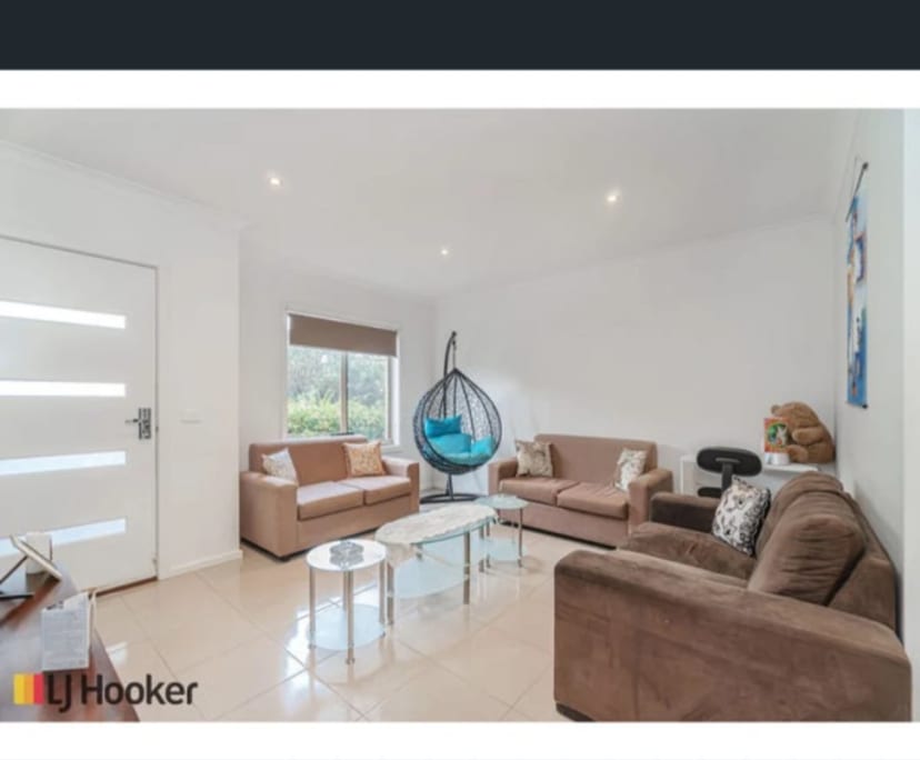 Unfurnished room in a share house