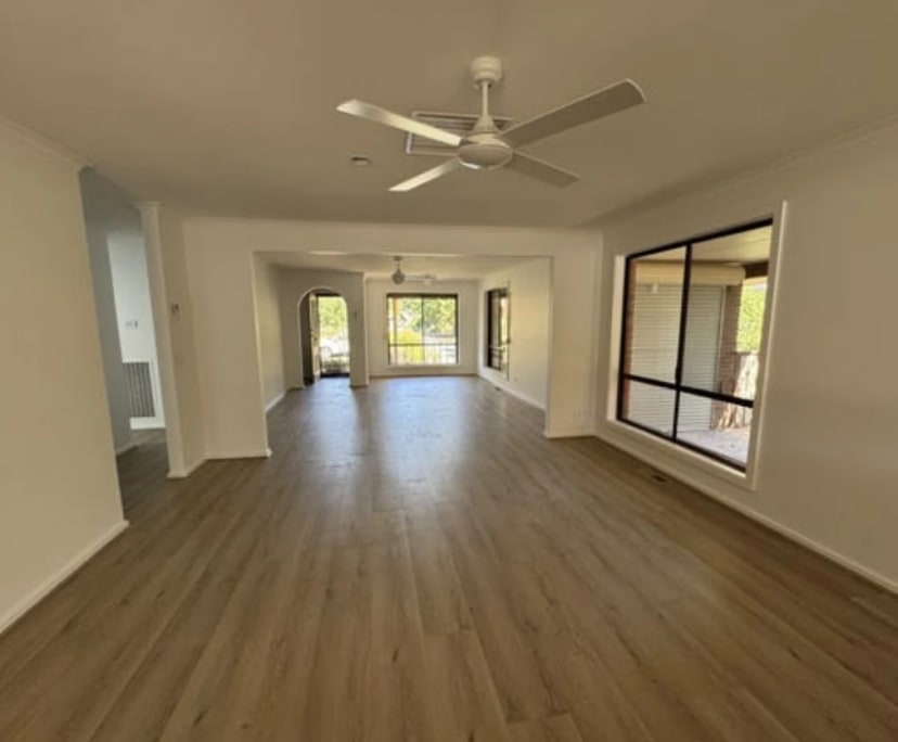 Unfurnished room with own bathroom