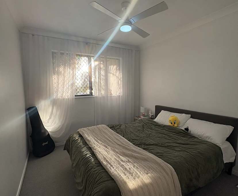 Unfurnished room with own bathroom