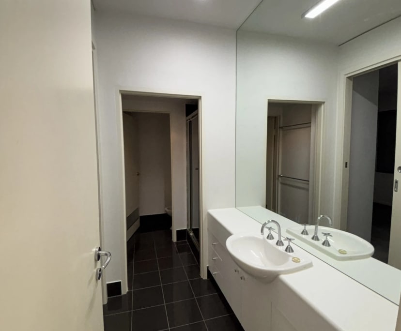 Whole property with 2 rooms for rent