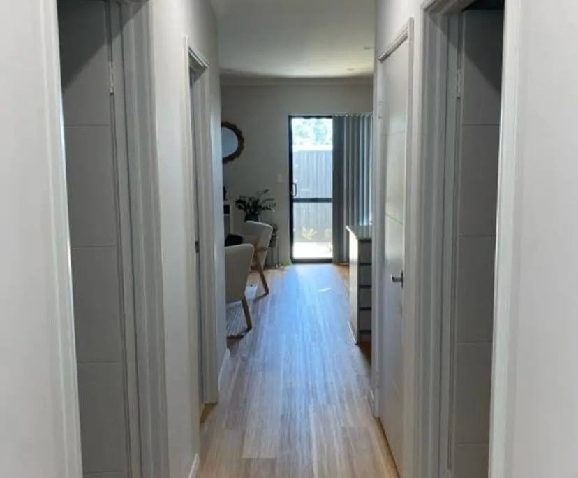 $350, Share-house, 3 bathrooms, Bentley WA 6102