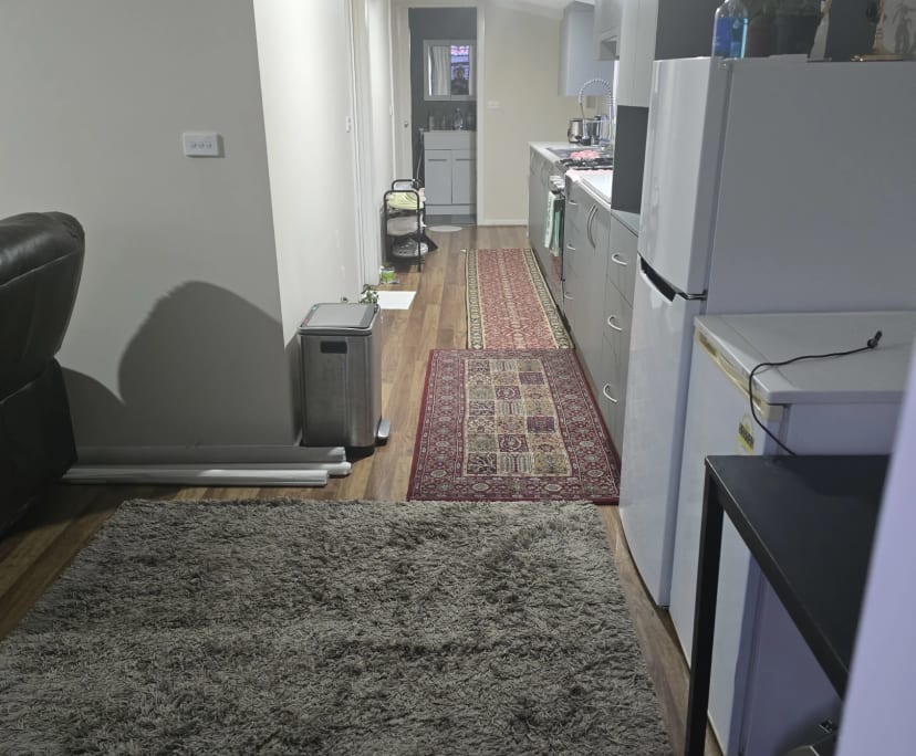 Room in a share house
