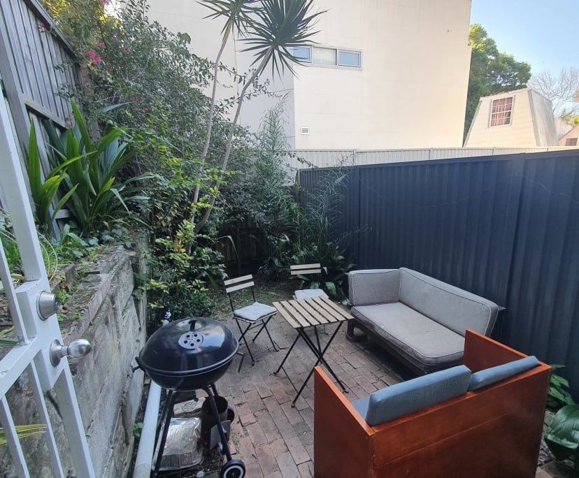 One Bed Flat for Rent in Camperdown, Sydney 450,