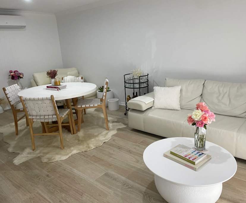 Furnished room with own bathroom