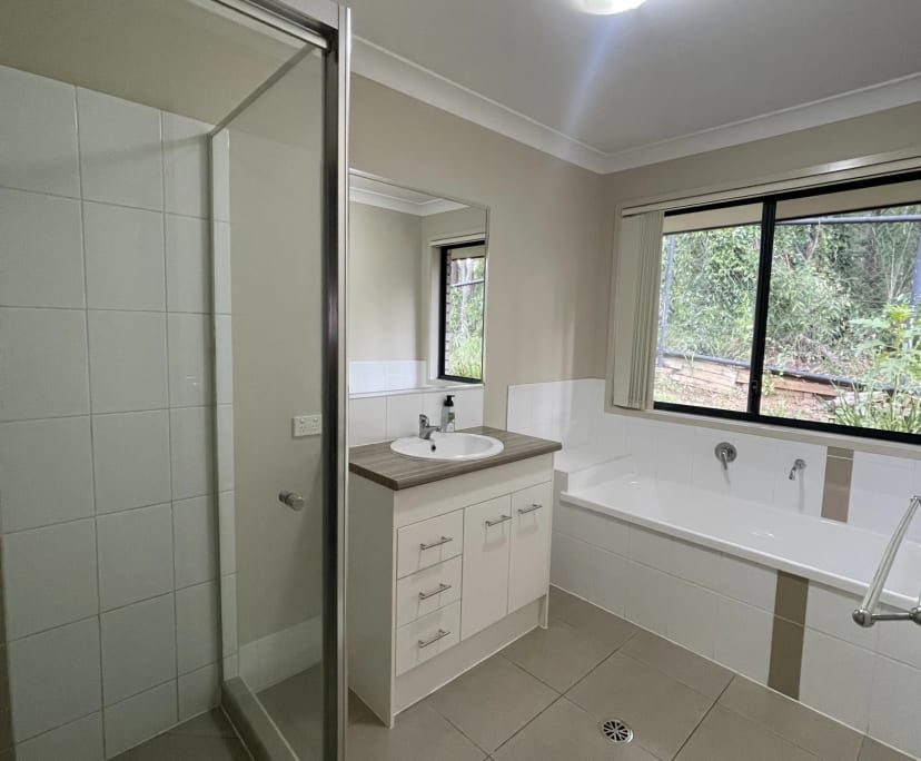$300, Share-house, 4 bathrooms, Narangba QLD 4504