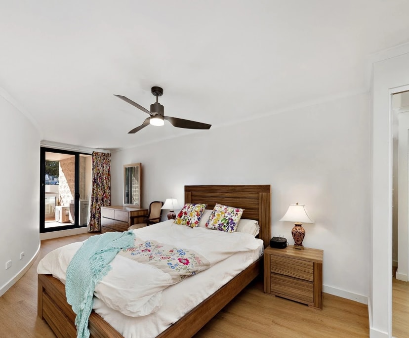 Furnished room with own bathroom