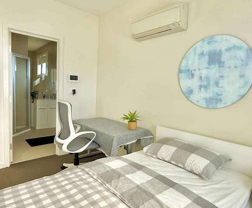 Furnished room with ensuite in a share house