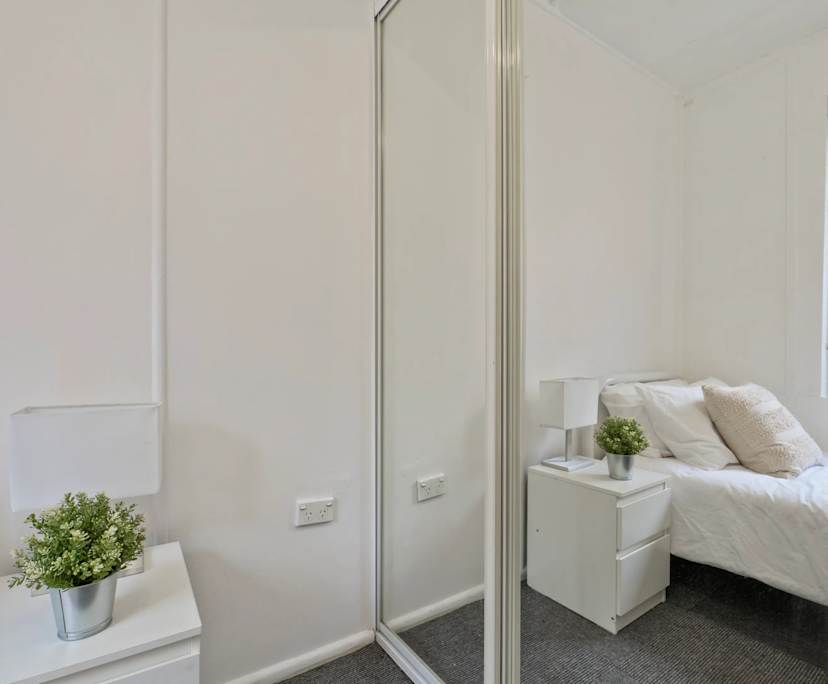 $285, Flatshare, 6 bathrooms, Darlinghurst NSW 2010