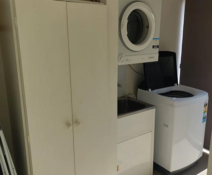 $350, Share-house, 4 bathrooms, Aveley WA 6069