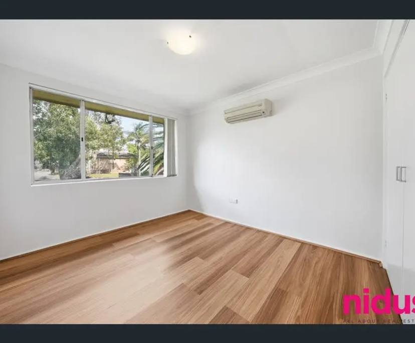Whole property with 3 rooms for rent